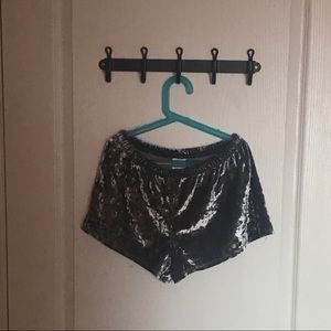 VS Pink - Crushed Velvet Pyjama Shorts